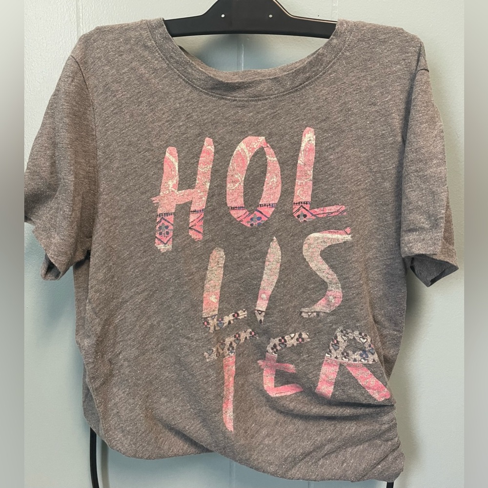 Hollister Heather Gray Tee
